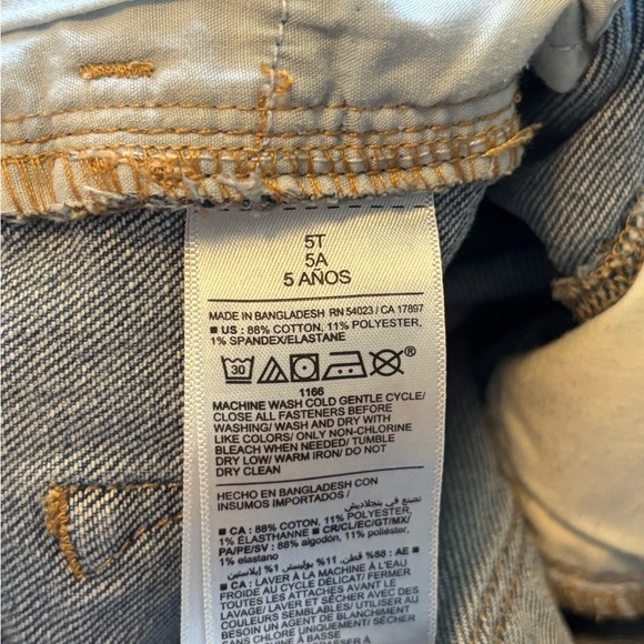 Old Navy Kids Faded Blue Jeans Toddler Girl - Picture 3 of 4